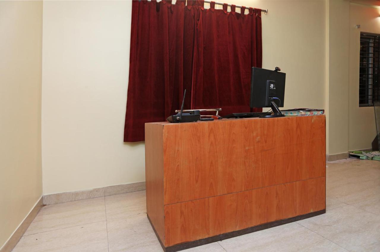 Oyo 14818 Sudarshan Apartment Kolkata Exterior photo