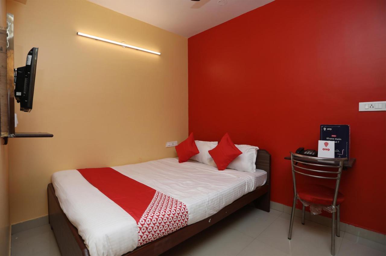Oyo 14818 Sudarshan Apartment Kolkata Exterior photo