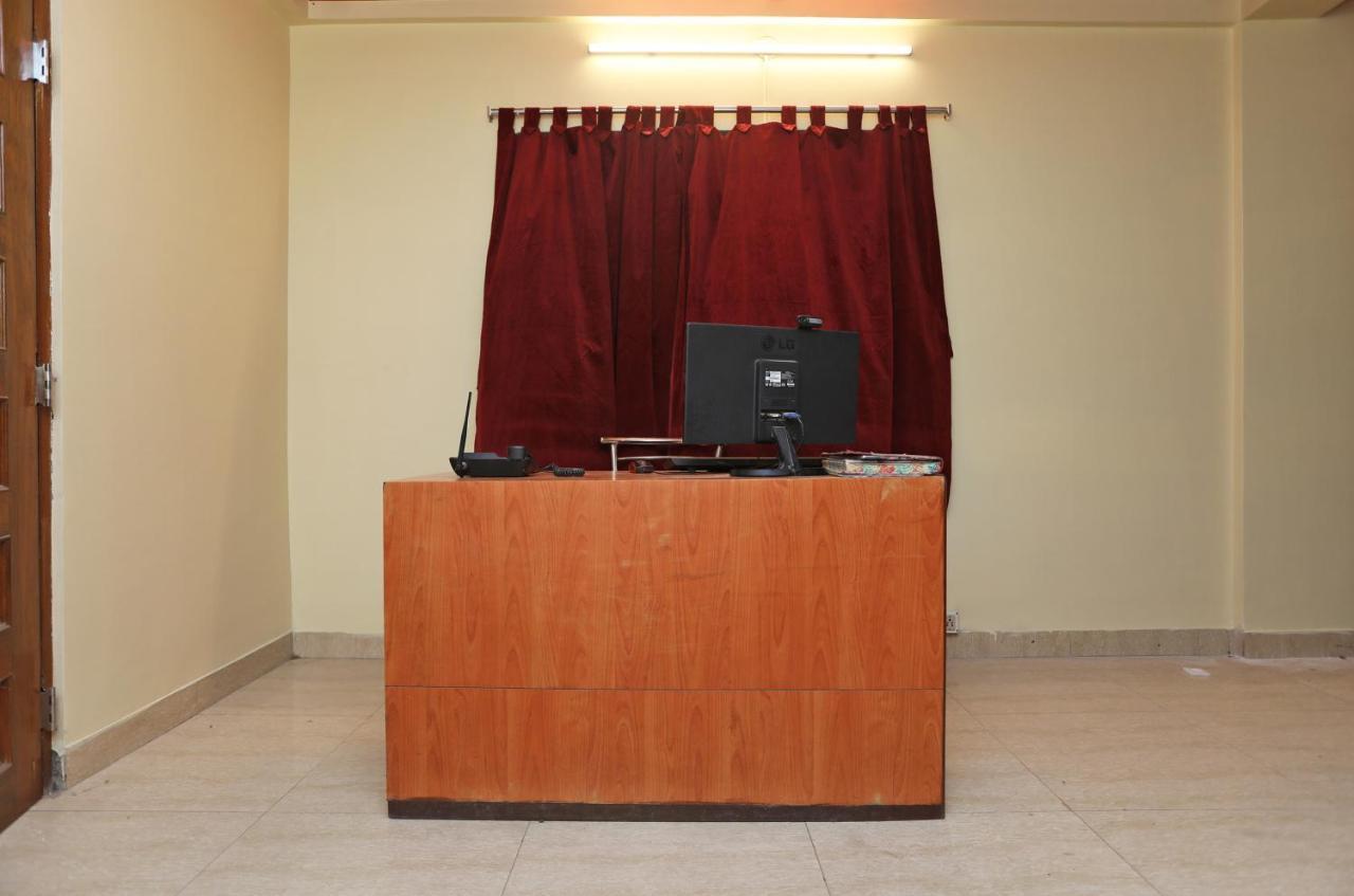 Oyo 14818 Sudarshan Apartment Kolkata Exterior photo